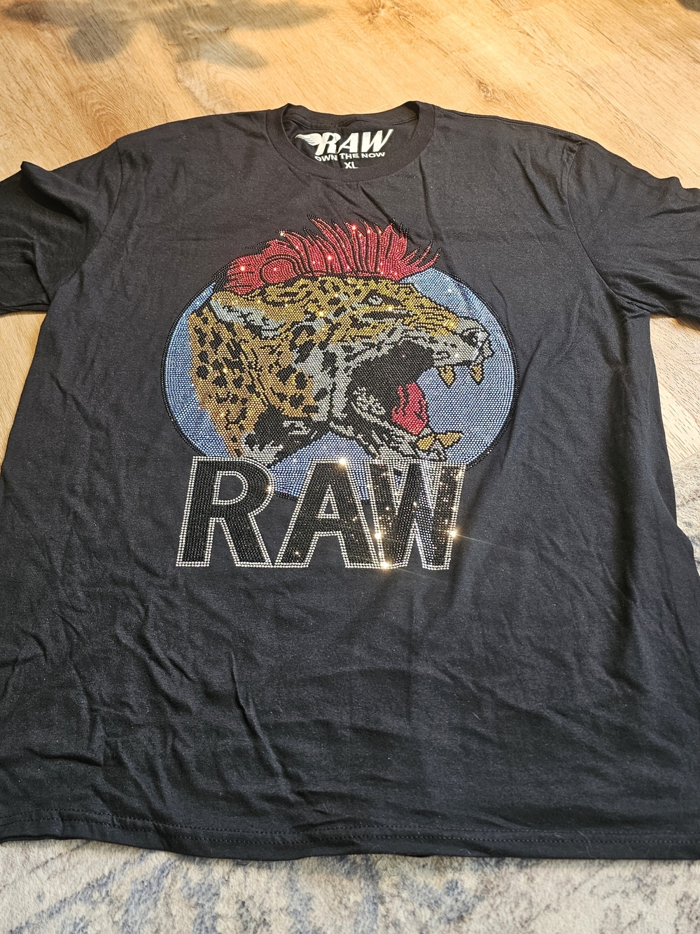 RAW Men's Black Graphic Short Sleeve Tee with Leopard Crest